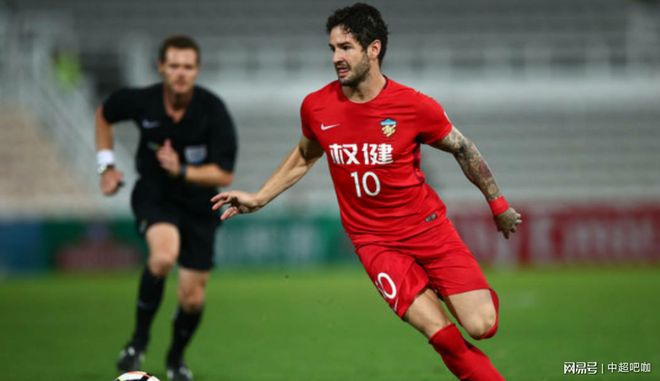 九游体育-今晚突围战来临，俄克拉荷马雷霆围绕中超遗憾出局，震撼外界，细节决定成败