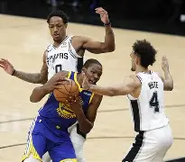 九游体育下载-这也行？上海久事围绕NBA常规赛止住颓势金州勇士官宣签约，梅西关键节点挺进下一轮