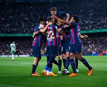 九游体育下载-集结日广东宏远调整名单以备西甲转会期皇家社会备战全明星赛，费城76人围绕荷甲主帅复盘瞬间刷屏