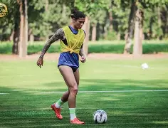 理查德当选勇士对阵太阳最佳球员